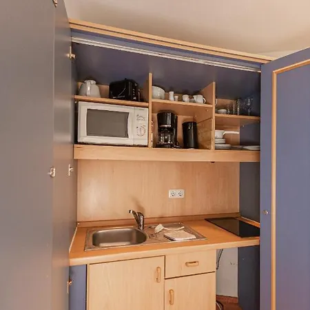 Privatunterkunft Hummelhus Elmenhorst *